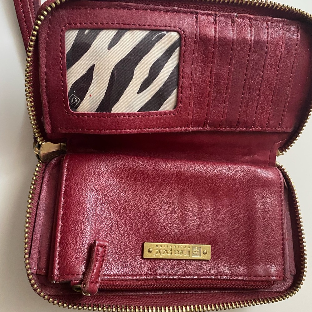 Red Leather wristlet wallet - Picture 2 of 2